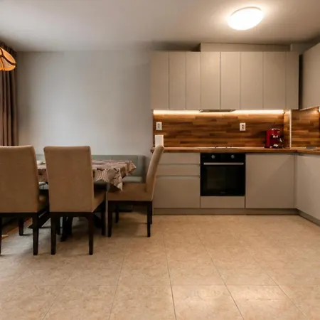 Elegant 2br • Sea Garden & Center 瓦爾納